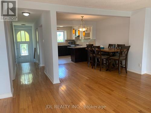 135 Corinthian Boulevard, Toronto, ON - Indoor Photo Showing Dining Room