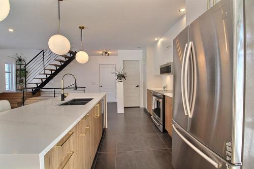 Cuisine - 4396 Rue Marcheterre, Ascot Corner, QC - Indoor Photo Showing Kitchen With Double Sink With Upgraded Kitchen