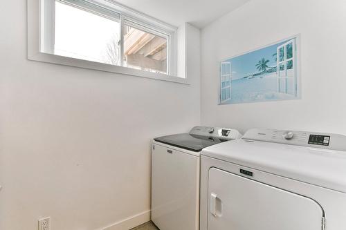 Salle de lavage - 259Z  - 261Z Rue Des Érables, Lavaltrie, QC - Indoor Photo Showing Laundry Room