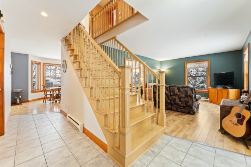 Escalier - 240 Ch. De Brome, Lac-Brome, QC 