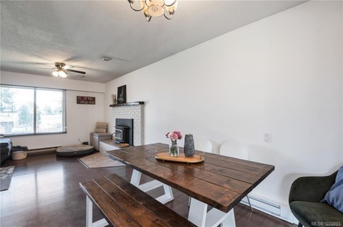 688 Glenalan Rd, Campbell River, BC 