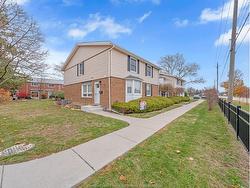 6-8400 LITTLE RIVER Road  Windsor, ON N8S 2B5