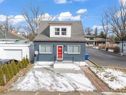 27 Eighth Street  Chatham, ON N7M 4J4
