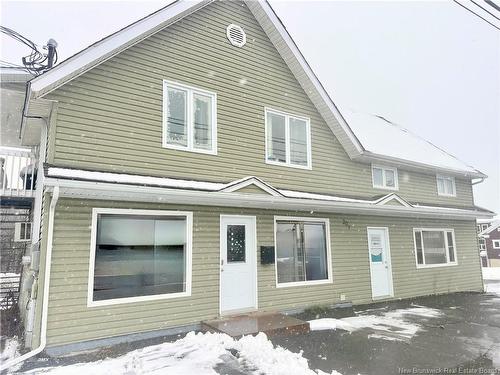 207 Main St, Grand-Sault/Grand Falls, NB 