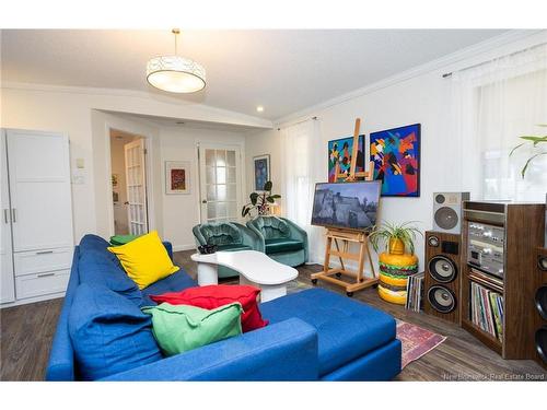 284 Magnolia Lane, Fredericton, NB 