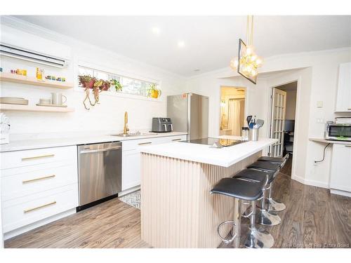 284 Magnolia Lane, Fredericton, NB 