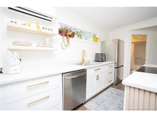 284 Magnolia Lane, Fredericton, NB 