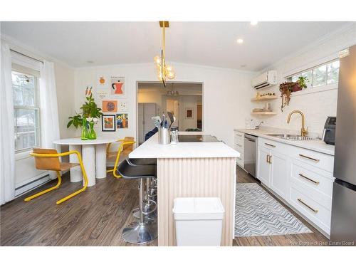 284 Magnolia Lane, Fredericton, NB 