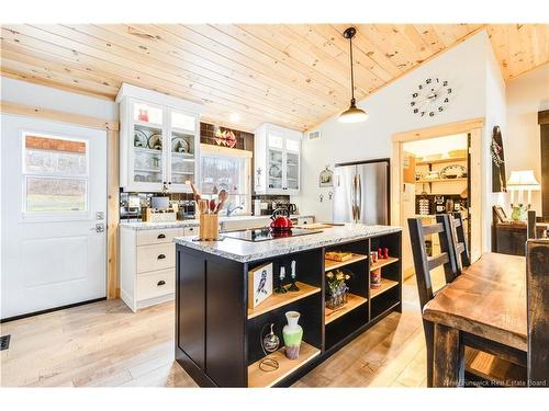31 Hawkshaw Rd, Hawkshaw, NB 