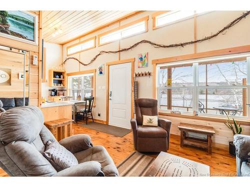 31 Hawkshaw Rd, Hawkshaw, NB 