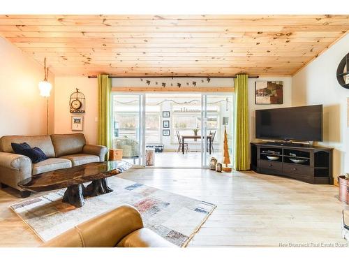 31 Hawkshaw Rd, Hawkshaw, NB 