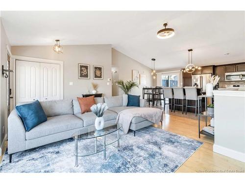 65 Raphael St, Dieppe, NB 