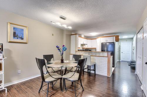 Intérieur - 202-4330 Rue De La Seine, Laval (Chomedey), QC - Indoor Photo Showing Dining Room
