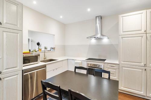 Kitchen - 15  - 17 Av. Boyer, Montréal (Lachine), QC - Indoor Photo Showing Kitchen With Upgraded Kitchen