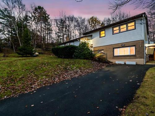 10 Plymouth Street, Halifax, NS 