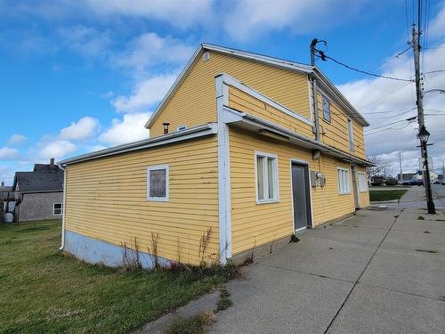 148 Main Street, Yarmouth, NS 