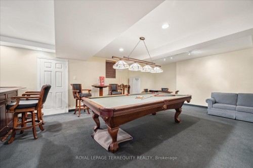 15 Waring Avenue, Whitby, ON - Indoor Photo Showing Other Room