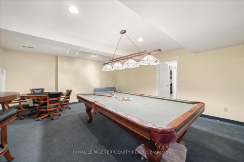 15 Waring Avenue, Whitby, ON - Indoor Photo Showing Other Room