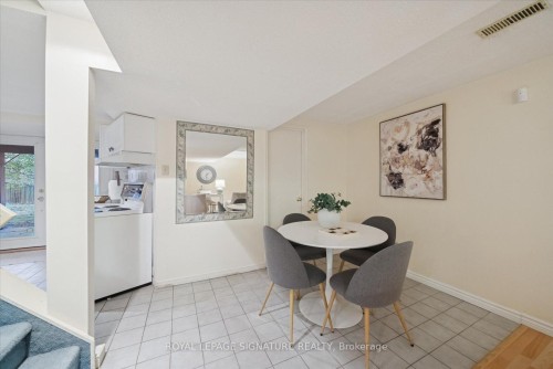 2015 Lynn Heights Drive, Pickering, ON - Indoor Photo Showing Dining Room