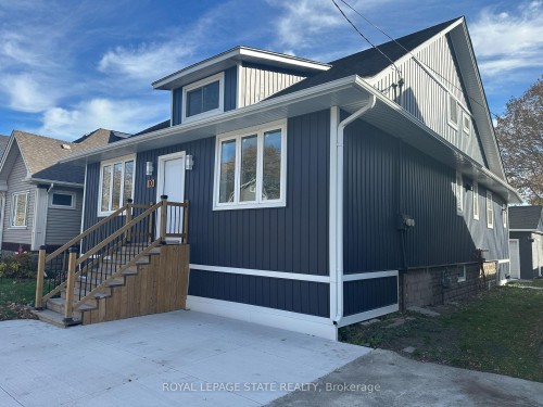 2-10 Comet Avenue, Hamilton, ON - Outdoor