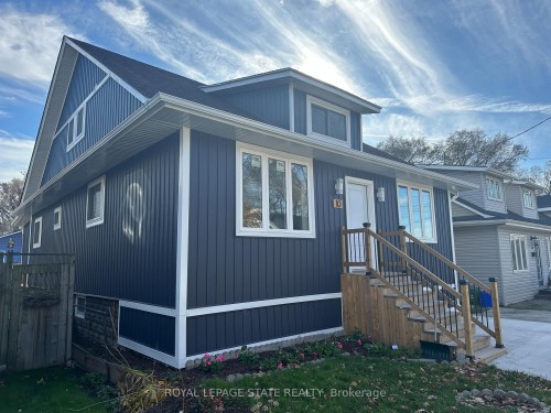 2-10 Comet Avenue, Hamilton, ON - Outdoor