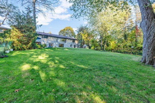 23 Burnview Crescent, Toronto, ON - Outdoor