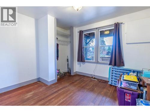 4638 Samuelson Road, Canyon, BC - Indoor Photo Showing Other Room