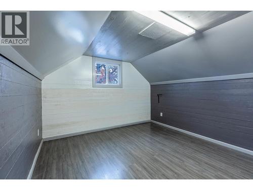 4638 Samuelson Road, Canyon, BC - Indoor Photo Showing Other Room