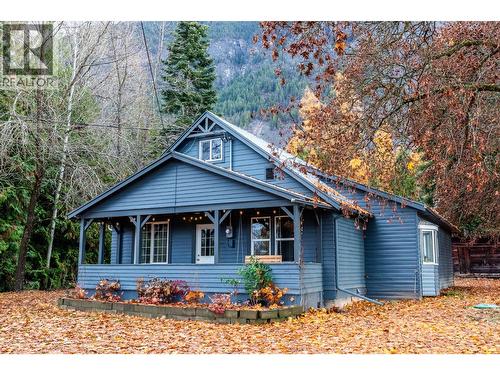 4638 Samuelson Road, Canyon, BC - Outdoor