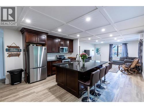4638 Samuelson Road, Canyon, BC - Indoor Photo Showing Kitchen