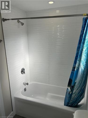 169 David Street Unit# 1, Kitchener, ON - Indoor Photo Showing Bathroom