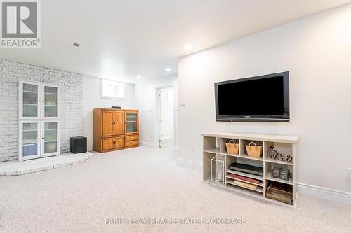 7 Bailey Crescent, Tiny, ON - Indoor