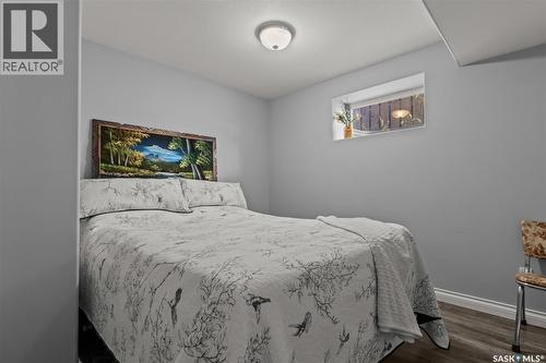 215 Rutherford Crescent, Saskatoon, SK - Indoor Photo Showing Bedroom