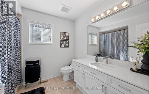 49 Fallstar Crescent, Brampton, ON - Indoor Photo Showing Bathroom