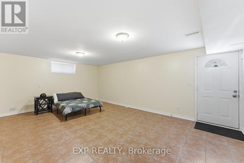 229 Dunraven Drive, Toronto, ON - Indoor