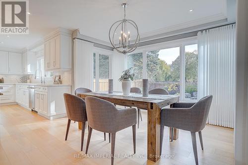 1832 Pine Siskin Court, Mississauga, ON - Indoor Photo Showing Dining Room