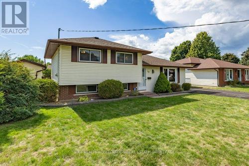 38 Thorncliffe Drive, Belleville (Belleville Ward), ON - Outdoor With Facade