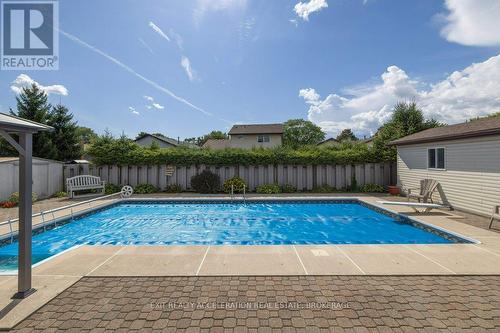 38 Thorncliffe Drive, Belleville (Belleville Ward), ON - Outdoor With In Ground Pool With Backyard