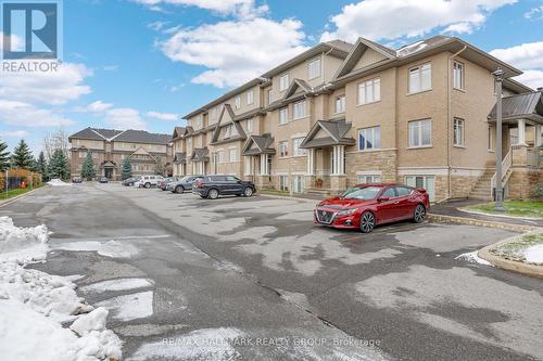 # B - 1067 Beryl Private, Ottawa, ON - Outdoor With Facade