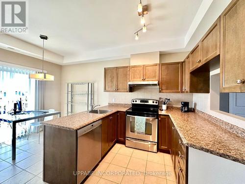 7 - 2086 Valin Street, Ottawa, ON - Indoor Photo Showing Kitchen