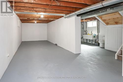 261 Vine Street, St. Catharines (Fairview), ON - Indoor Photo Showing Basement