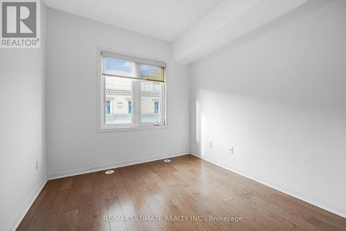 Th21 - 68 Carr Street, Toronto, ON - Indoor Photo Showing Other Room