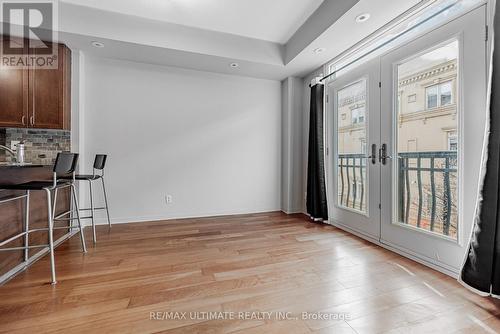 Th21 - 68 Carr Street, Toronto, ON - Indoor Photo Showing Other Room