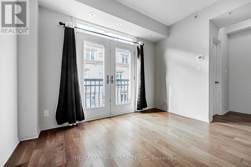 Th21 - 68 Carr Street, Toronto, ON - Indoor Photo Showing Other Room