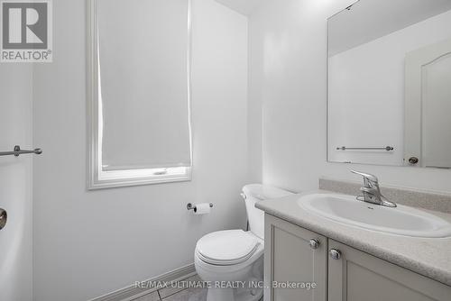 Th21 - 68 Carr Street, Toronto, ON - Indoor Photo Showing Bathroom