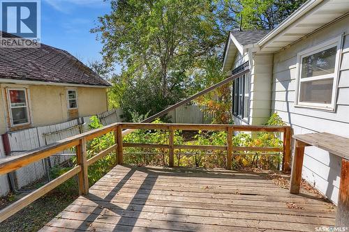 1343 Elphinstone Street, Regina, SK - Outdoor With Deck Patio Veranda With Exterior