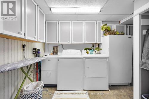 544 Griffith Street, London South (South K), ON - Indoor Photo Showing Laundry Room