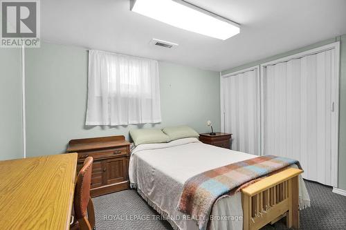 544 Griffith Street, London South (South K), ON - Indoor Photo Showing Bedroom