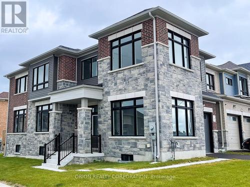 147 Fenchurch Manor, Barrie, ON - Outdoor With Facade