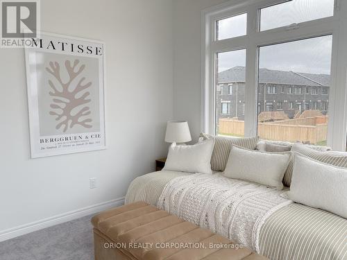 147 Fenchurch Manor, Barrie, ON - Indoor Photo Showing Bedroom